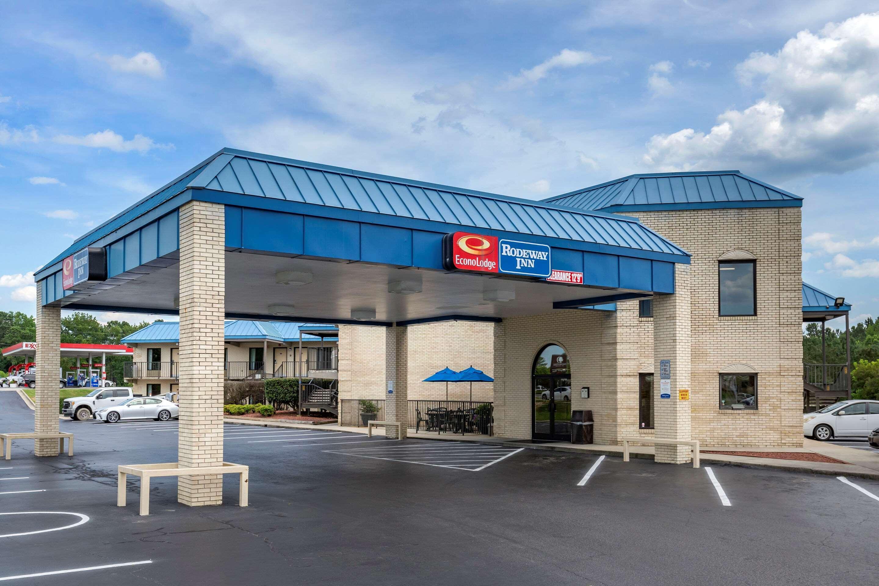 Econo Lodge Fayetteville Exterior photo