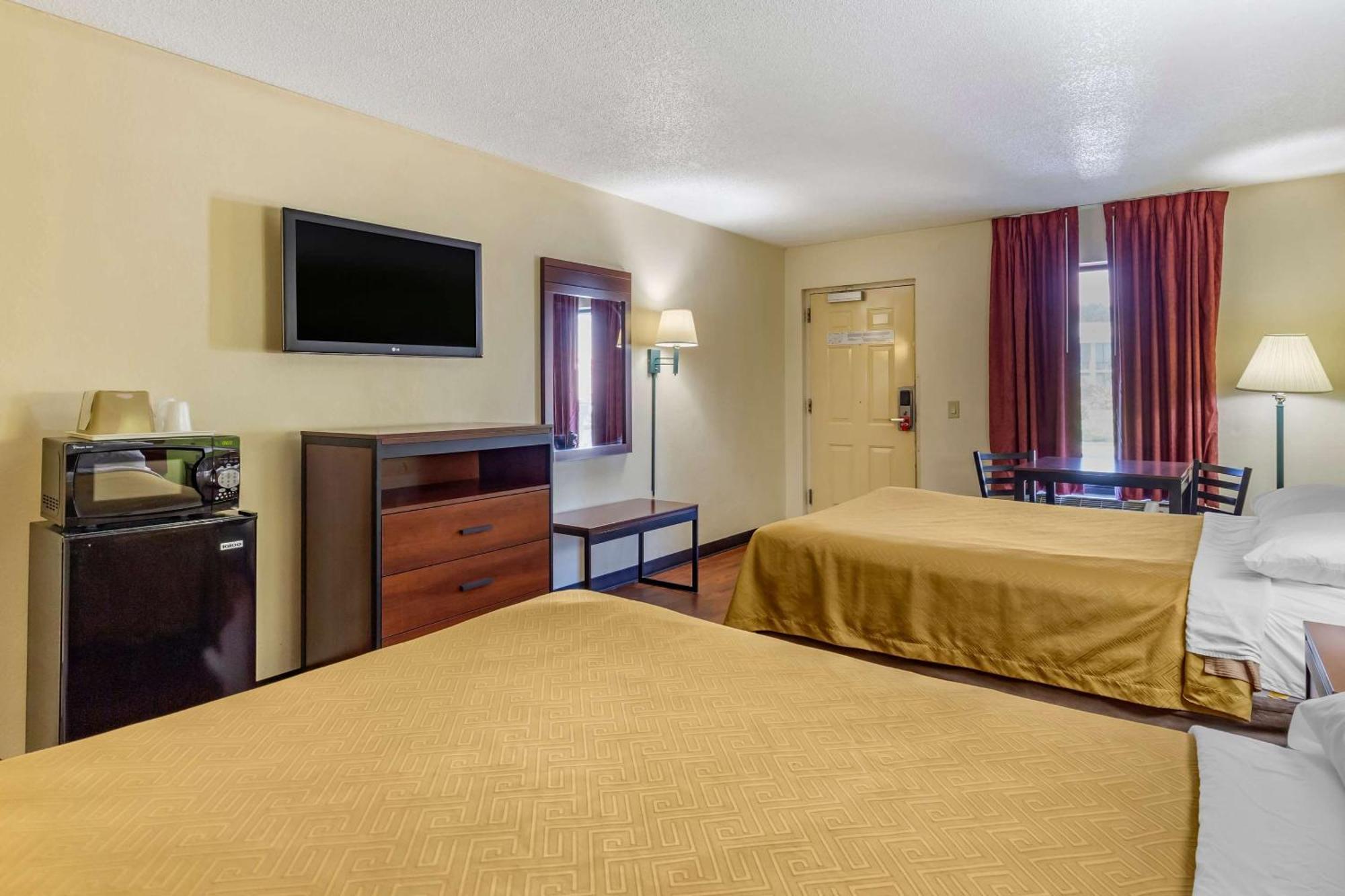 Econo Lodge Fayetteville Exterior photo